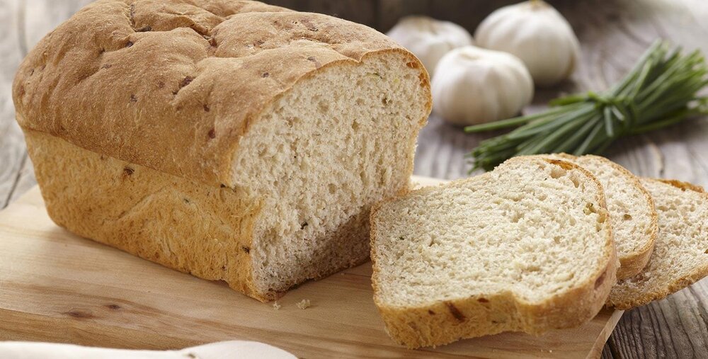 Hearty Potato Garlic Bread