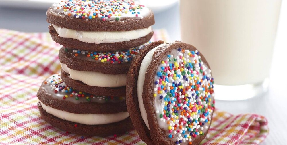Marshmallow Filled Sandwich Cookies