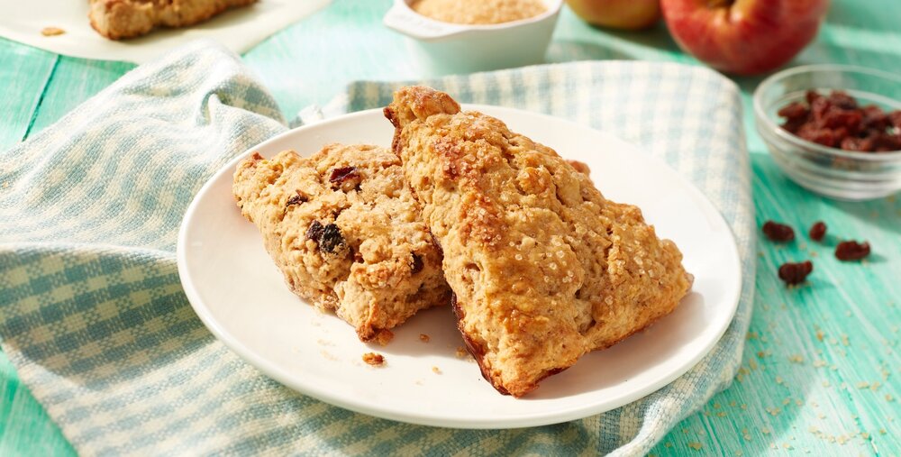 Apple Raisin Cinnamon Scones